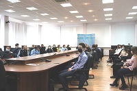 Экскурсия школьников в ФИАЦ